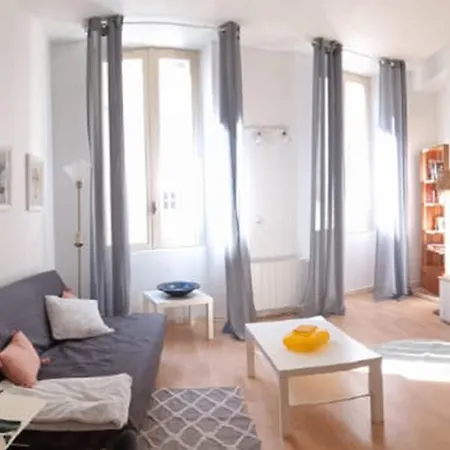 Intramuros En Hyper Centre Apartment Avignon